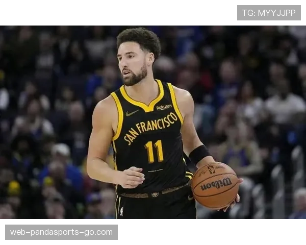 克莱·汤普森三分出手提速拉开空间提升勇士整体攻击效率