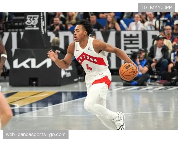 斯科蒂巴恩斯挡拆提升内线得分效率，明显拉开与队友差距