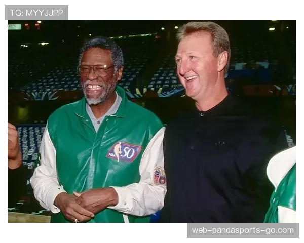 拉里·伯德单打效率提升明显，带动凯尔特人关键时刻得分爆发